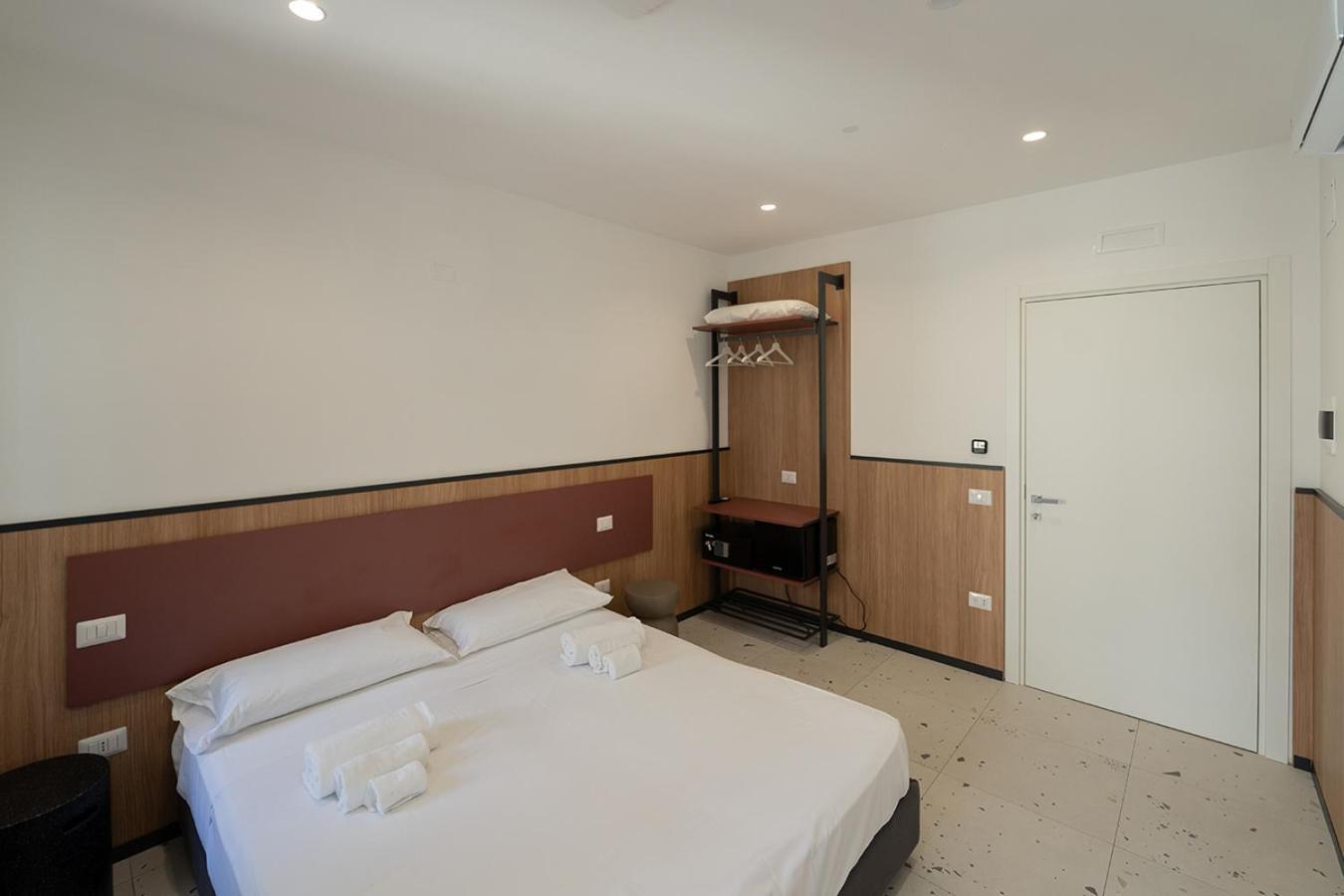 Superior Double Room,1621407182:JPEG